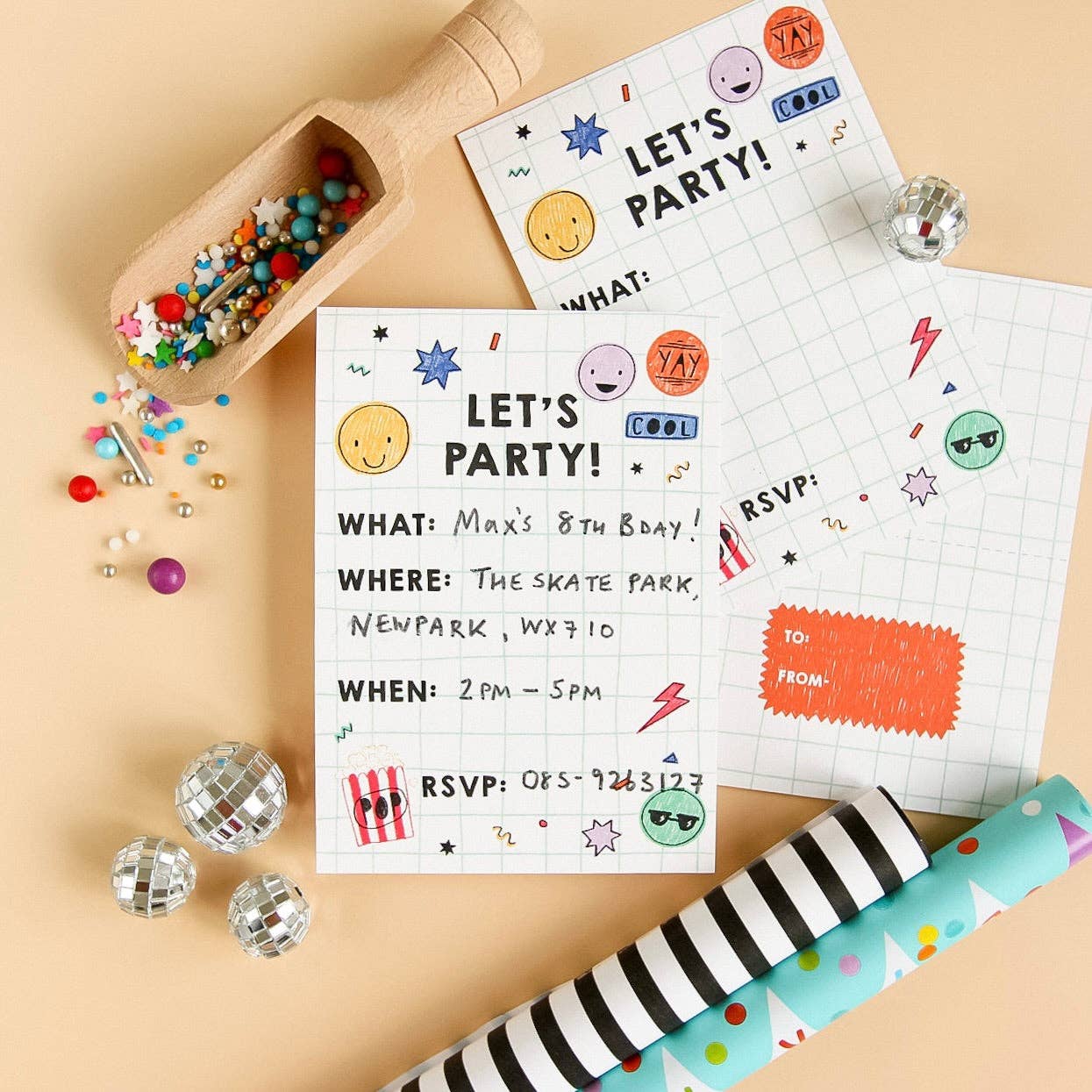 Pickled Pom Pom - Vente Invitation - Souriez, l'équipe ! Invitations à la fête0