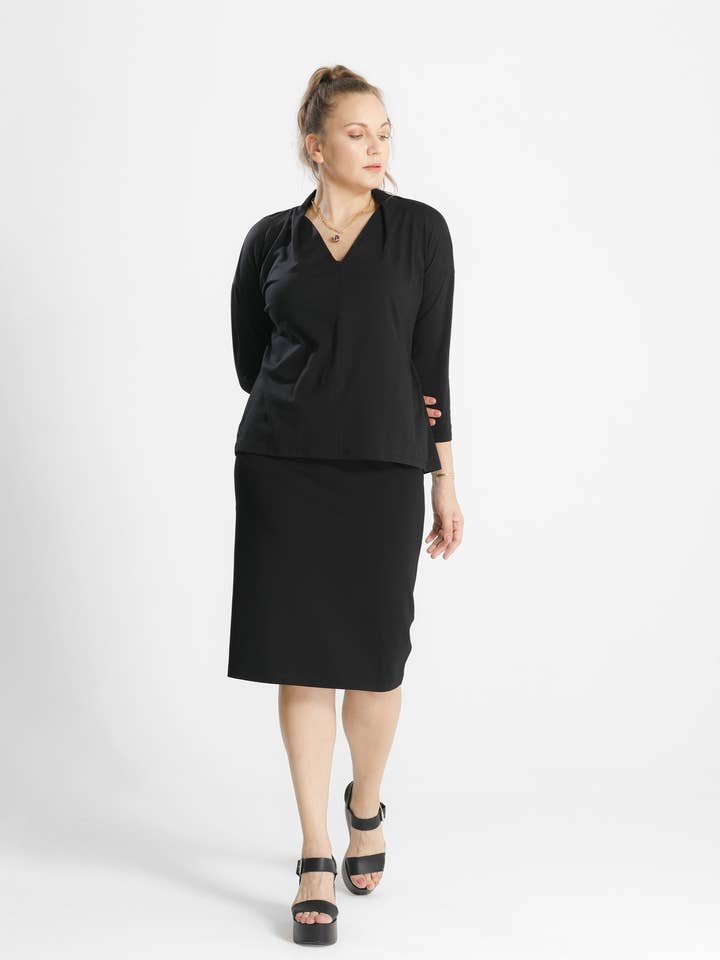 Top col V Valentina//Bleu Denim pour la vente par Shegul