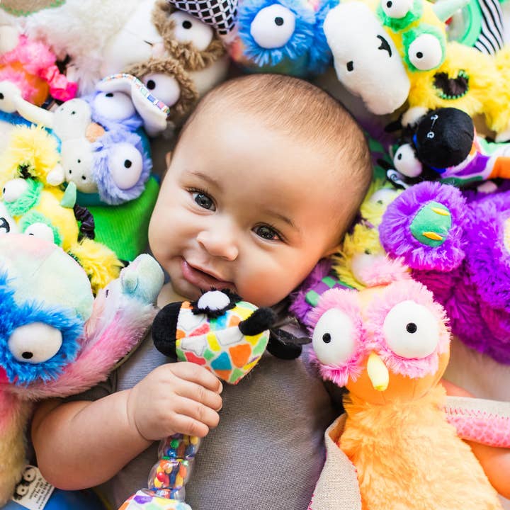 Inklings Baby - Wholesale Handheld Rattle - Baby - Jaffy the Fringe Footed Giraffe Jingle Jangle Hand Rattle3