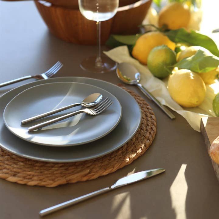 Rinkit Pty Ltd - Wholesale Table spoon (cutlery) - Stainless Steel Dessert Spoon - 30cm1