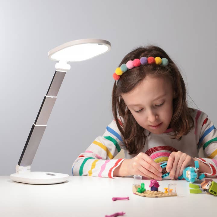 The Daylight Company Ltd – wholesale Accent/desk lamp – Foldi Go - Portable Lamp4