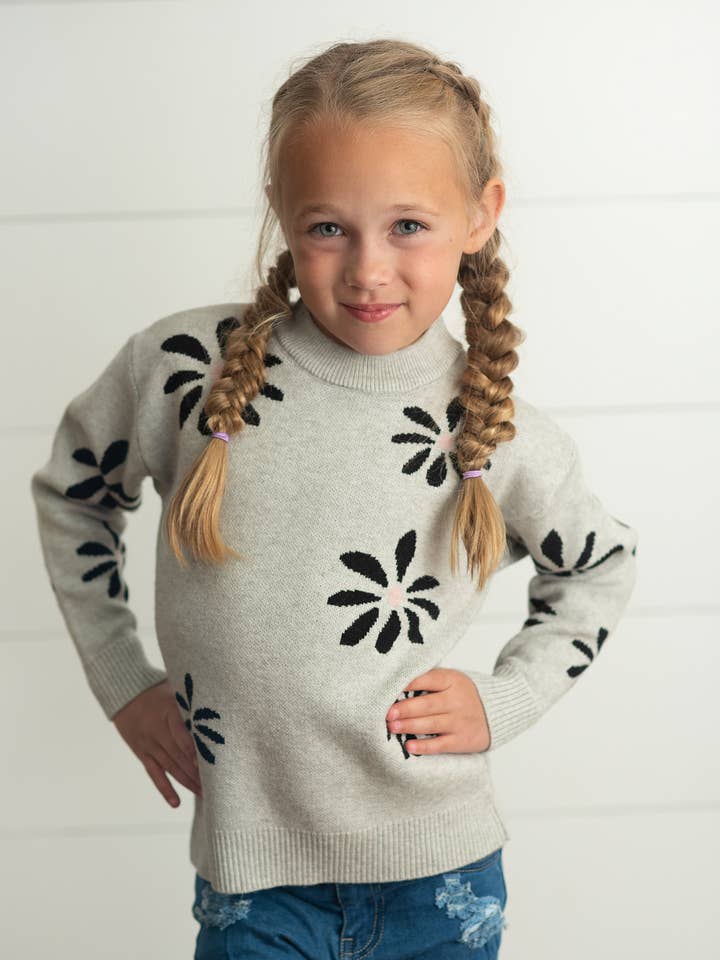Oopsie Daisy - Wholesale Knit Sweater - Kids - Kids Light Gray Flower Crew Neck Fall Winter Sweater0