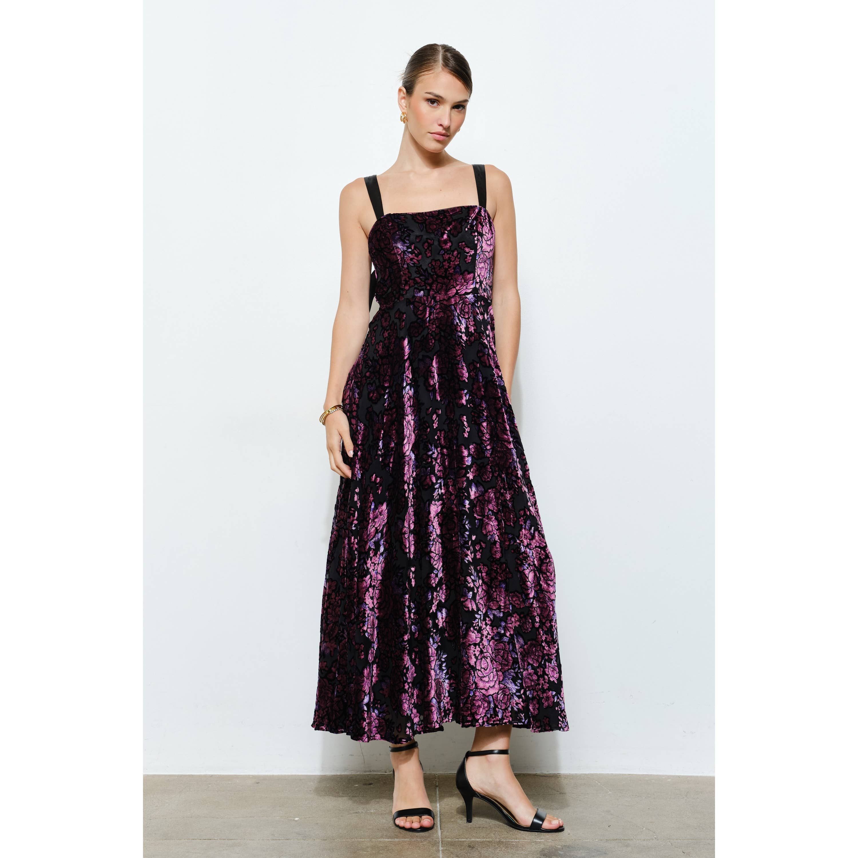 INA – wholesale Dress – Women's – Velvet Floral Bow-Back A-Line Maxi Dress8