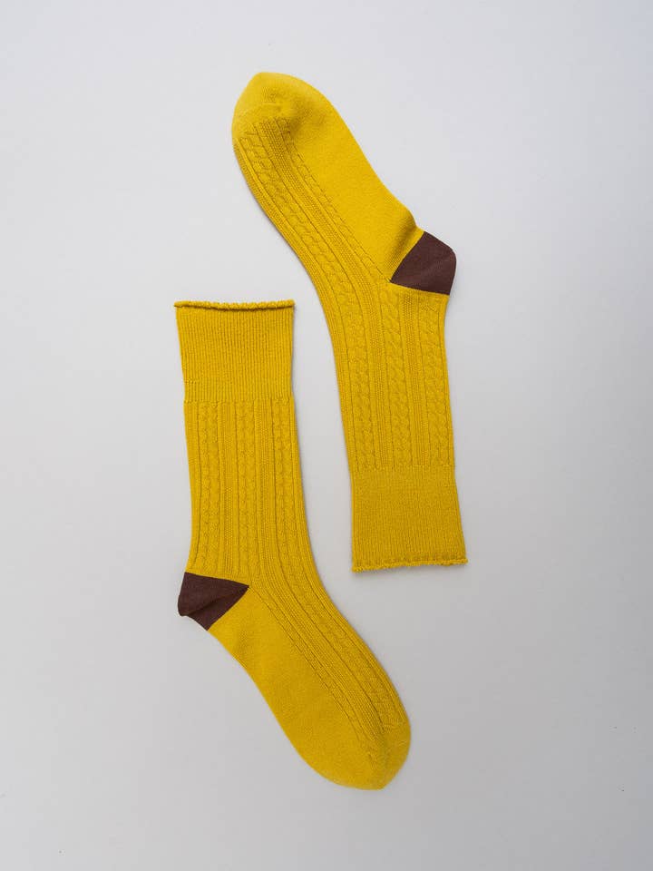 Leto Accessories - Wholesale Socks - Women's - Scalloped Edge Socks - Retro Colors