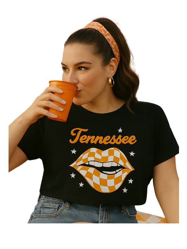 Tennessee Checkerboard Lips Cropped Tee – Boutique Jogo por atacado de Ella Mae James