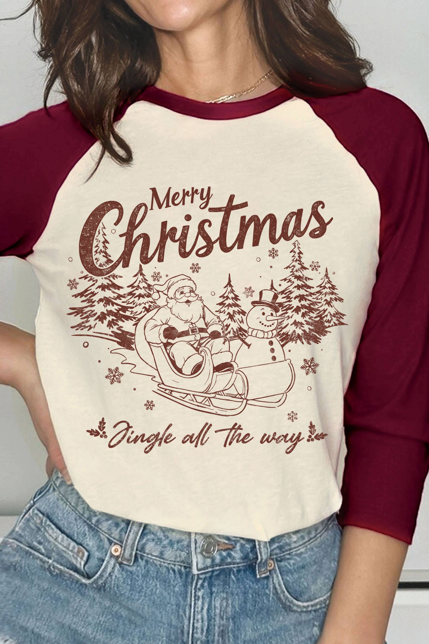 Rustee Clothing - Vendita all'ingrosso Maglietta serigrafata - Donna - CAMICIE RAGLAN CON GRAFICA MERRY CHRISTMAS SANTA4