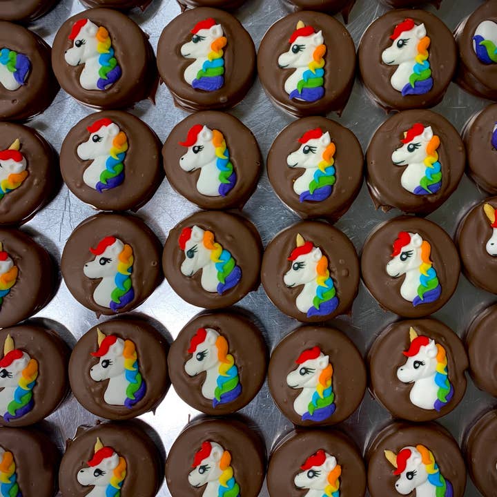 O'Shea's Candies Sweet Shop - Wholesale Chocolate Covered Sweets - O’Oreo “Mr. & Mrs. Unicorn” 🦄 Milk Chocolate 2PK
