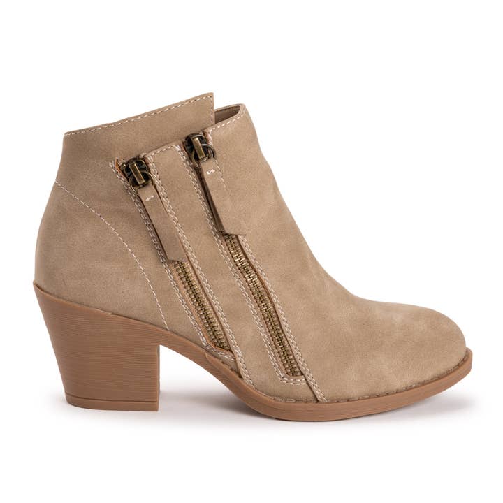 Muk Luks - Wholesale Booties - Women's - Muk Luks Women's Yellowstone Yardley Boots