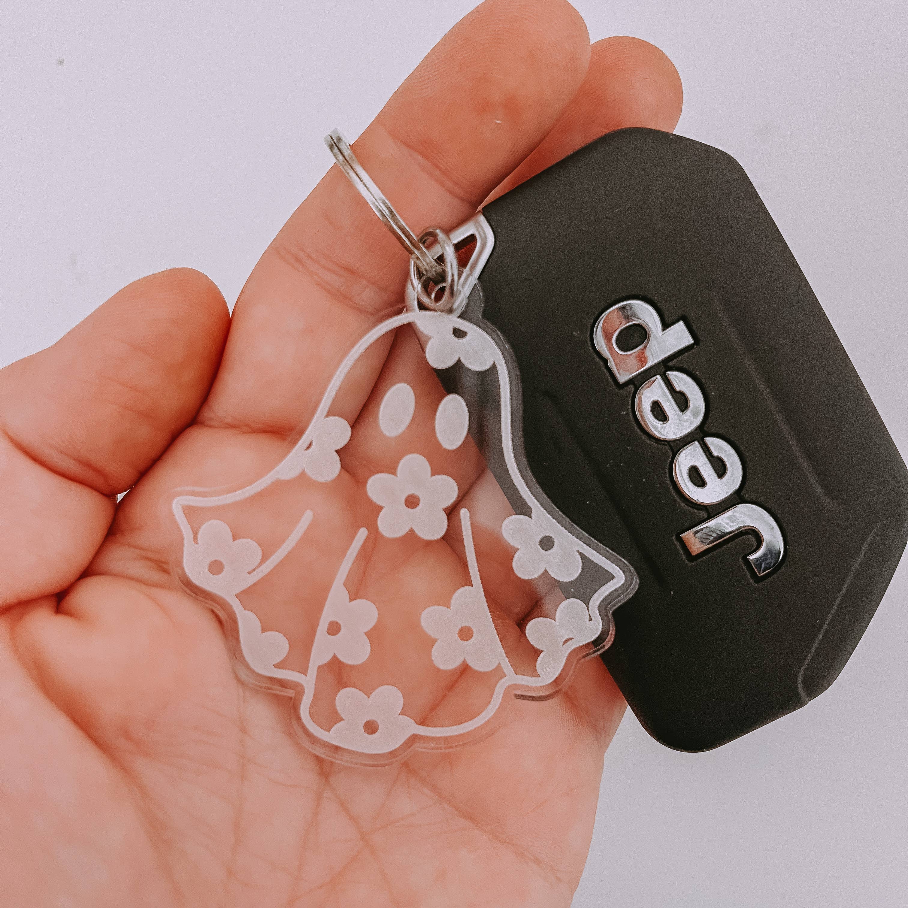 Sugar Koated Designs - Wholesale Keychain - Women's - Daisy Ghost Keychain, Cute Keychain, Retro Keychain5