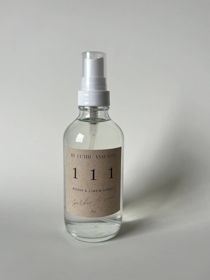 Spray pour Chambre et Linge 111 pour la vente par Butchie and Co.
