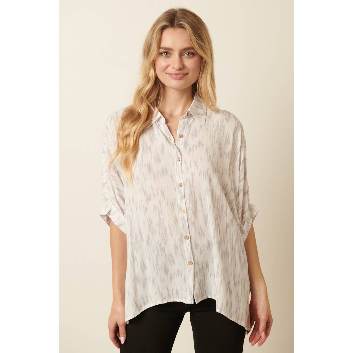 mittoshop - Wholesale Overhemd met knopen - Dames - H14773A-GAUZE BLOUSE MET OPKLAPBARE MOUWEN9