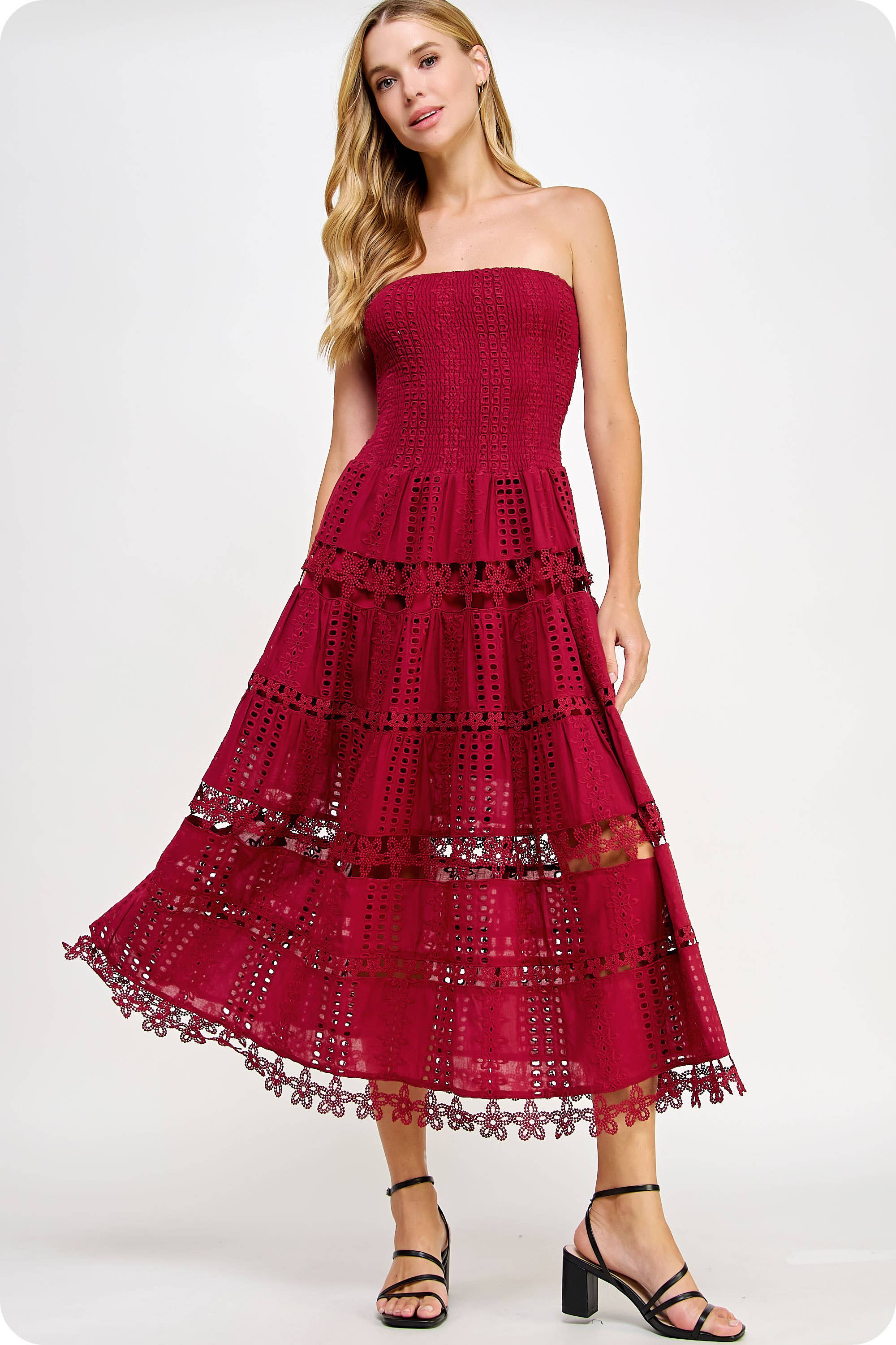 Strut & Bolt - Wholesale Jurk - Dames - Kanten kokerjurk met oogjes39