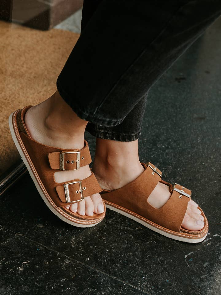 HAWAII VELOUR ALMOND skinnsandaler med anatomisk sula för wholesale av GENUINS