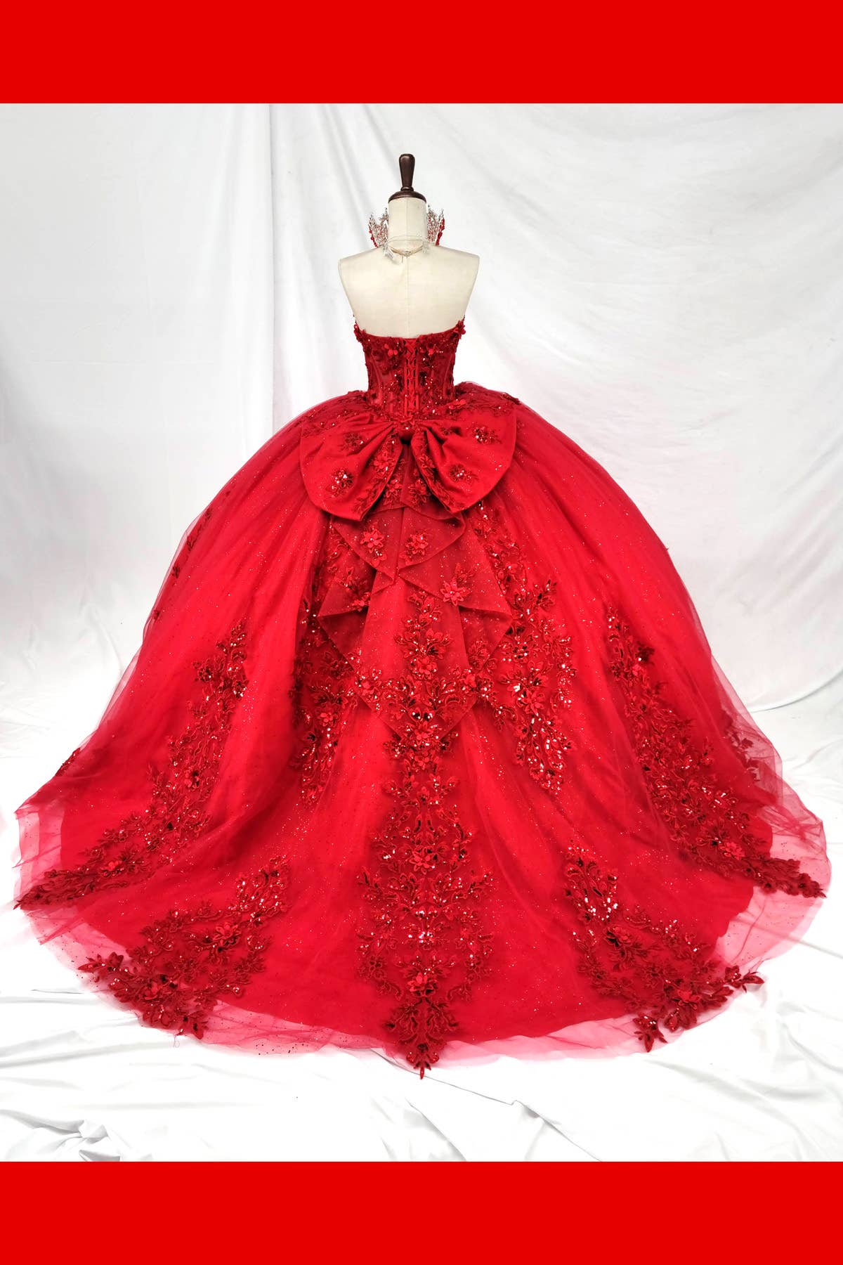 Red Sweetheart neckline quinceanera dress CHF3129 for wholesale on Faire14