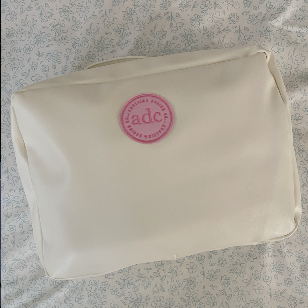 AshleighDesignCo - Wholesale Toiletry Bag - Women's - HANGING TOILETRY BAG FOR TRAVEL2