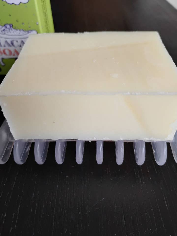 Jaboneras de Silicona de Cuarzo Natural para venta al por mayor de Ithaca Soap and Beeswax Lip Balm