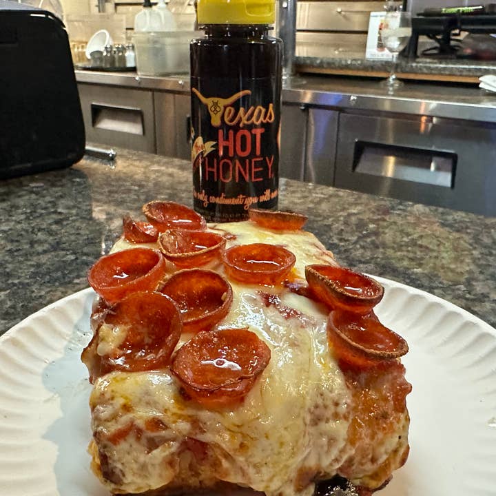 Texas Hot Honey – Engroshandel Hot sauce – Texas Hot Honey, KILLER BEE, EKSTRA STÆRK! 12oz Flaske (Kasse med 9)
