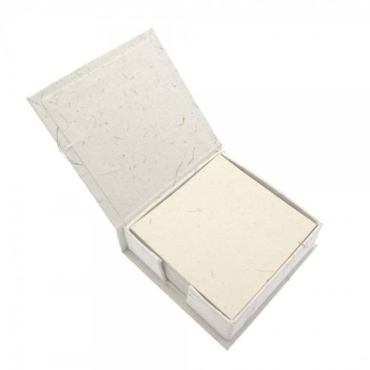 The Paper High Gift Company Limited - Wholesale Stationery/Notecard Set - Handmade Elephant Dung Paper Note Holder3