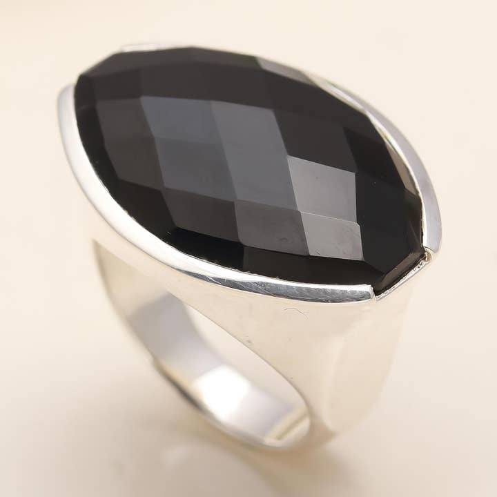 925 Silver Faceted Black Onyx Ring and other Purchase Wholesale gold geometric centerpieces. Free Returns & Net 60 Terms on Faire trending on Faire.