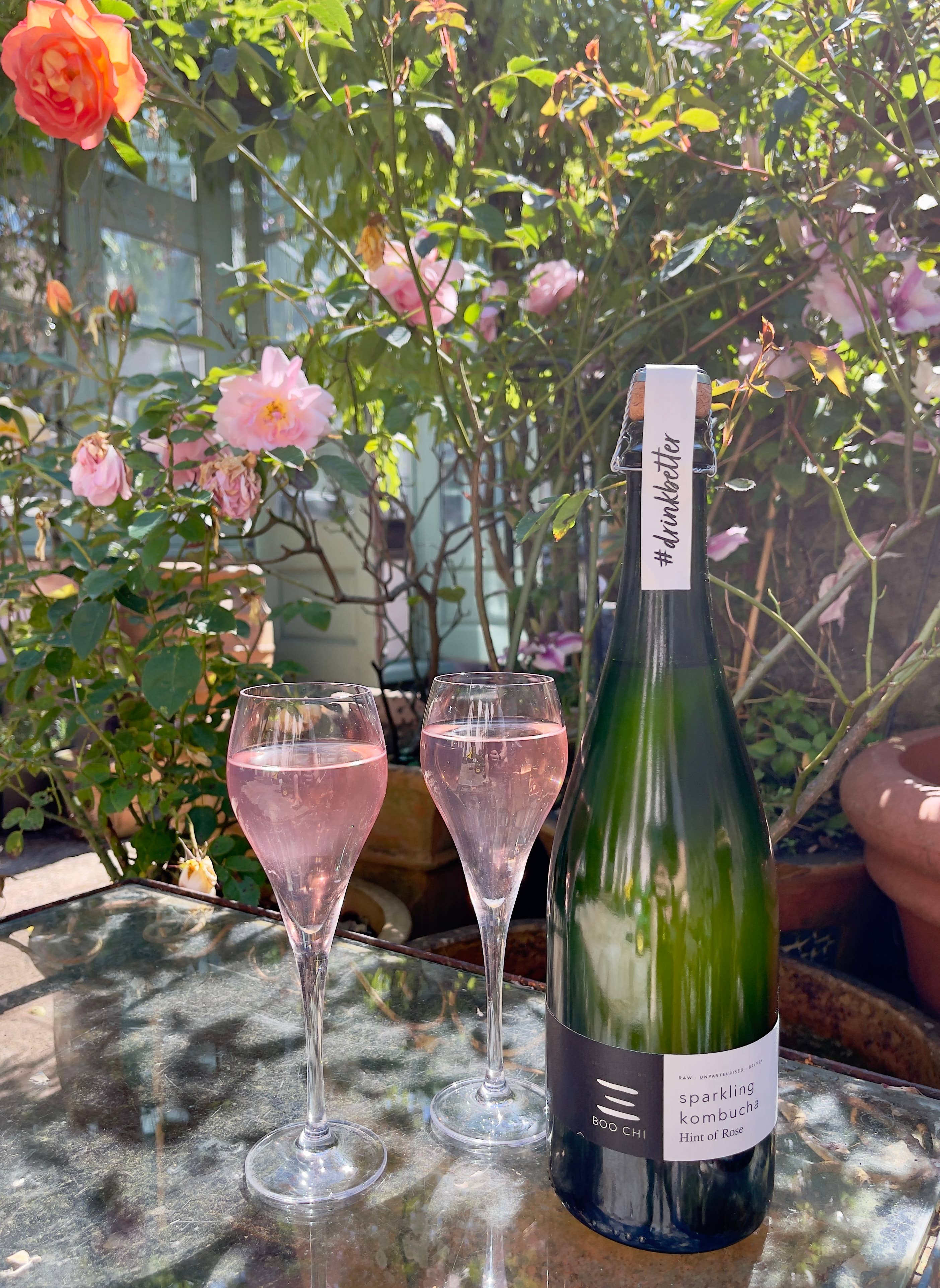 Boo Chi Kombucha – Engroshandel Kombucha – Boo Chi Kombucha mousserende med et strejf af rose (1 enhed)1