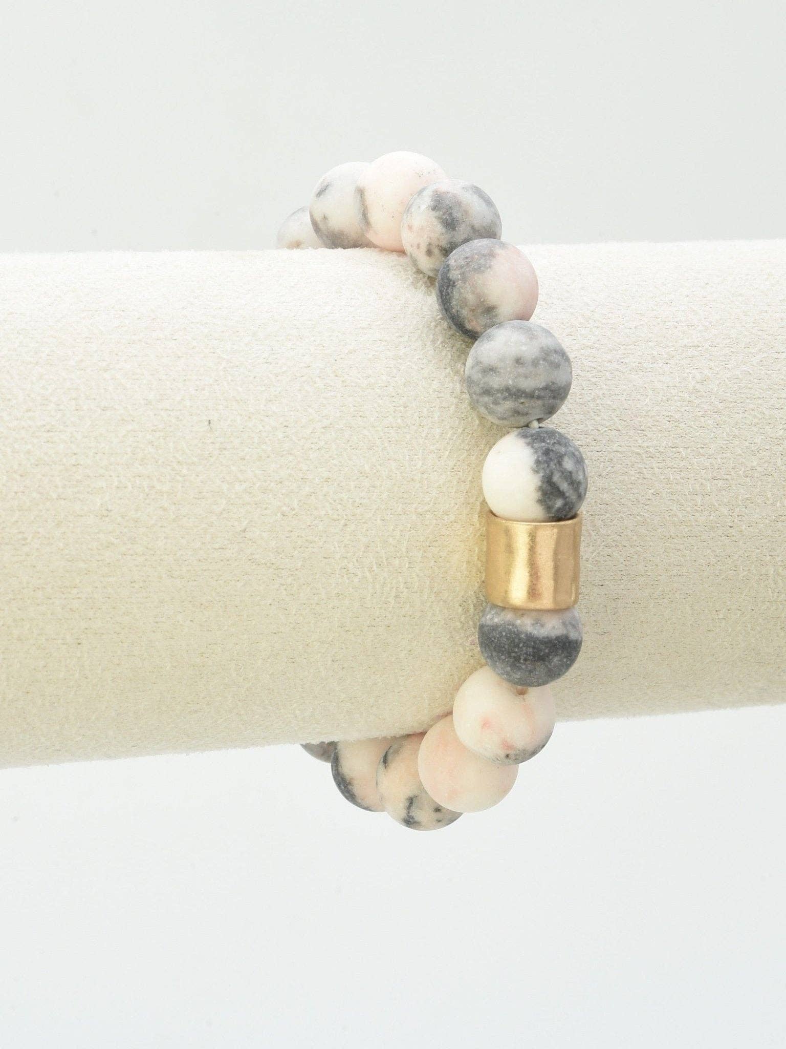 MiMi Wholesale - Wholesale Beaded Bracelet - JB6004 Gold Accent Beaded Bracelet2