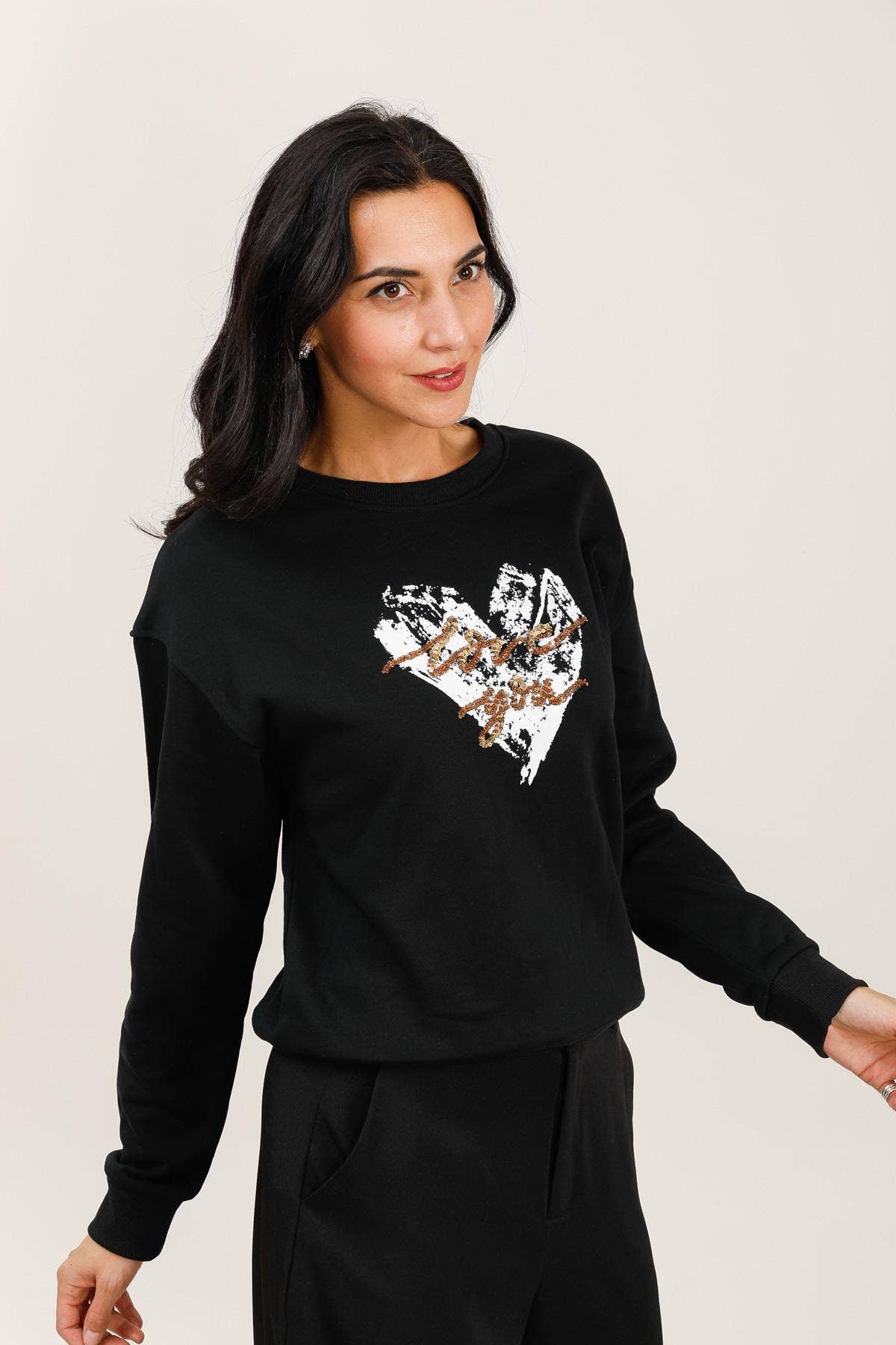 Attrait Paris – wholesale Graphic sweatshirt – Women’s – Crew neck sweatshirt, heart10