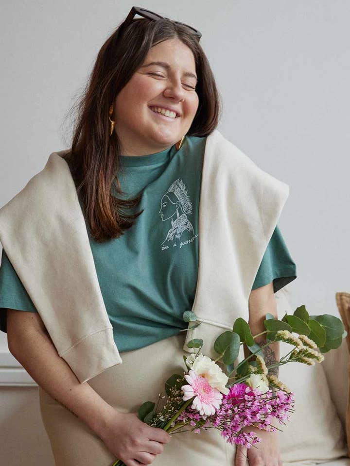 T-shirt BENTEN Aloe Green, cotone biologico per la vendita all'ingrosso da parte di Leonor Roversi