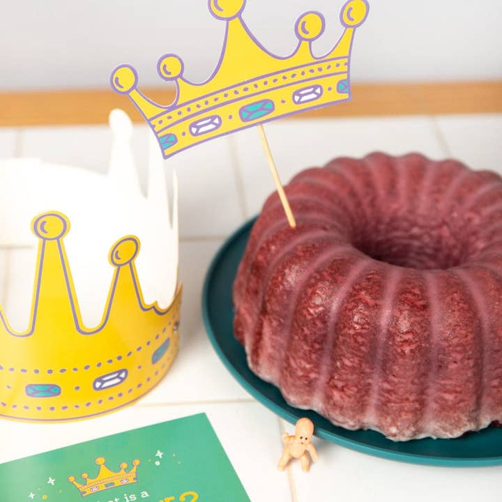Catholic Family Crate® - Wholesale Party Sign/Banner - King Cake Kit
