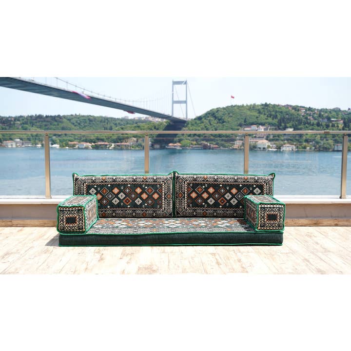 Canapé arabe vert, canapés de sol, canapé sectionnel, canapé-lit pour la vente par Arabic Sofa