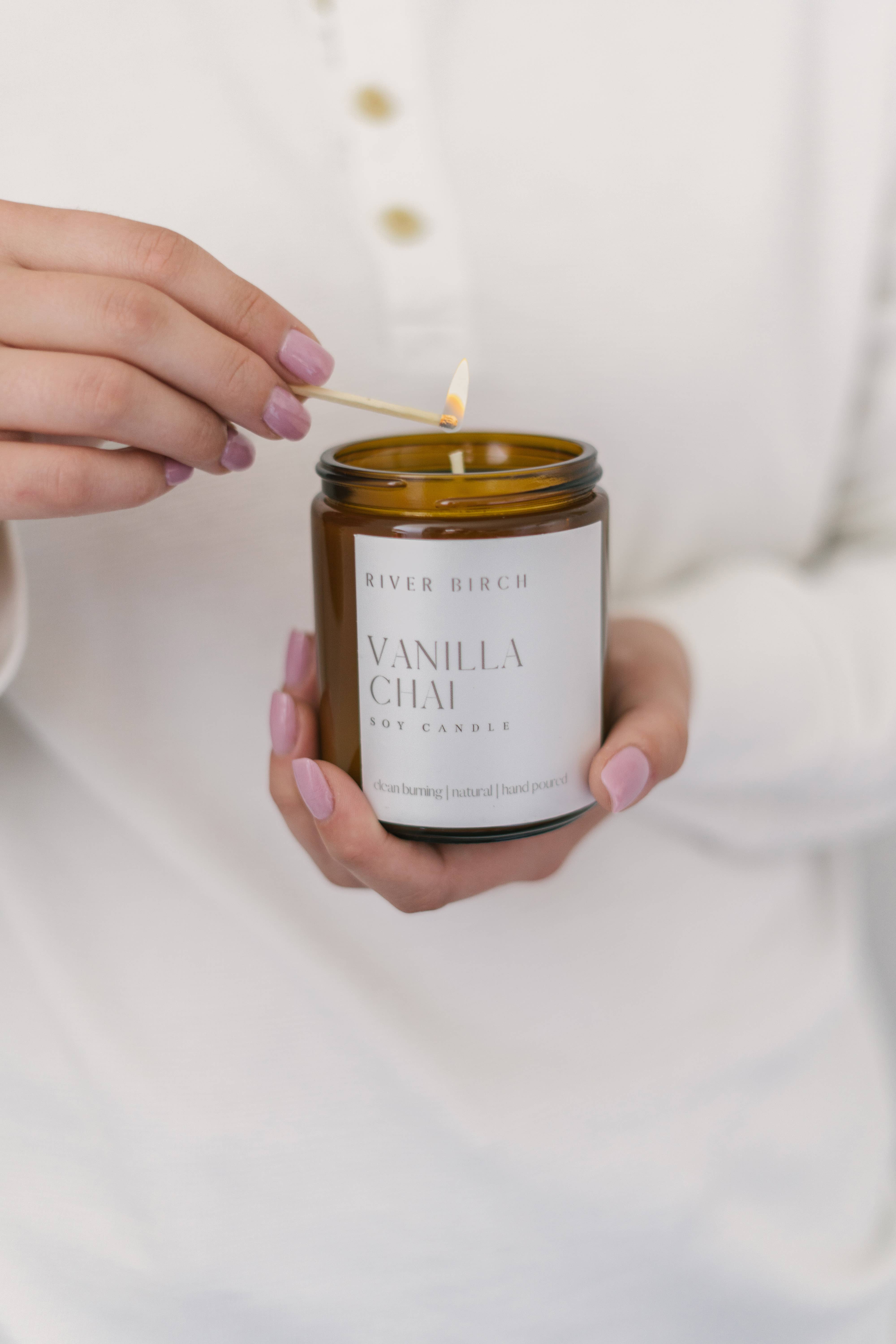 River Birch Candles - Wholesale Jar/Filled Candle - 8.5oz Vanilla Chai - Amber Jar - Soy Candle3