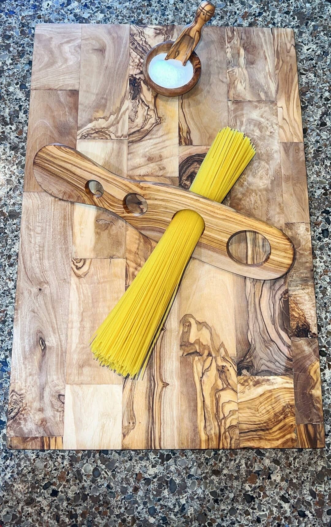 Bearthy - Vente Ustensile/gadget de cuisine - Mesureur de pâtes à spaghetti en bois d'olivier avec 4 portions9