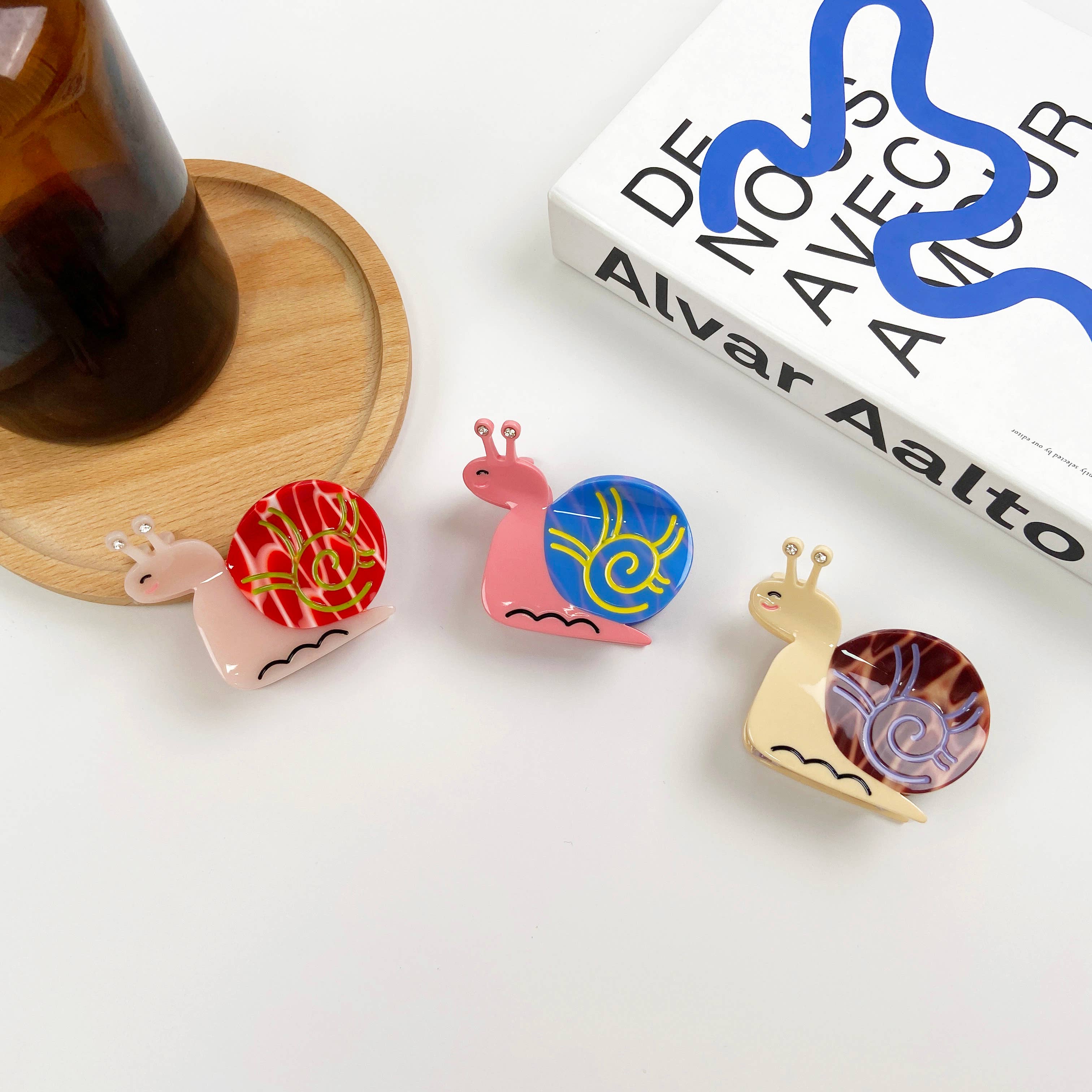 TheDivaSoap - Wholesale Hair Clip - Women's - Cartoon Snail Hair Clip Acetate Animal Claw Clips2