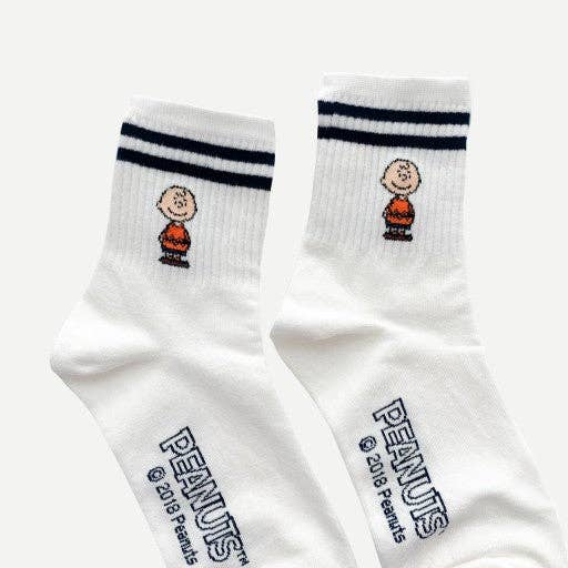 K-Wonderland – Großhandel Socken - Unisex – Peanuts Snoopy & Charlie Brown tägliche Sportknöchelsocken2