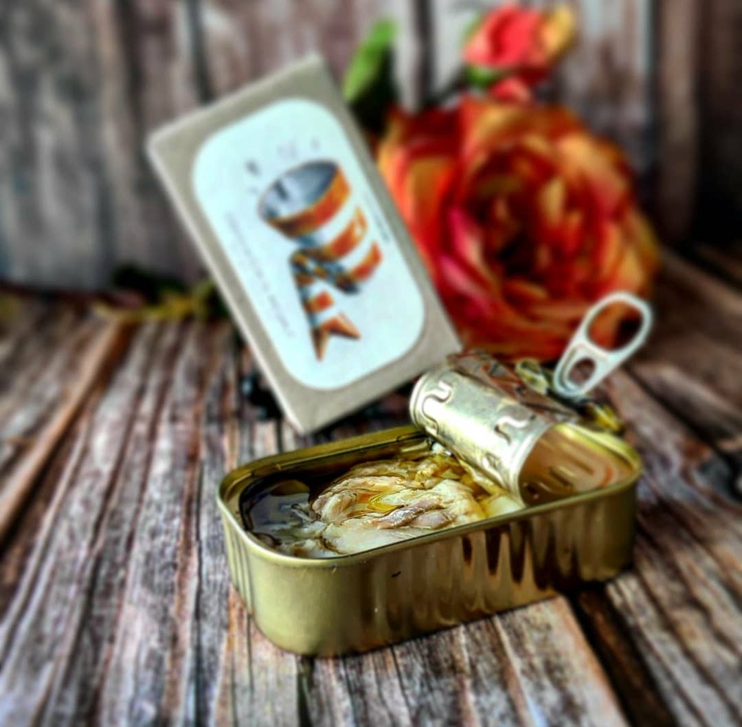 José Gourmet - Wholesale Tinned Fish - Jose Gourmet Codfish in Olive Oil and Garlic, 120g1