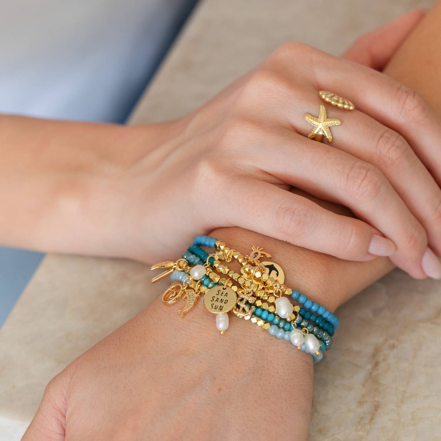 Splendid Iris - Wholesale Charm/Dangle Bracelet - Whale's Tale Stretch Charm Bracelet1