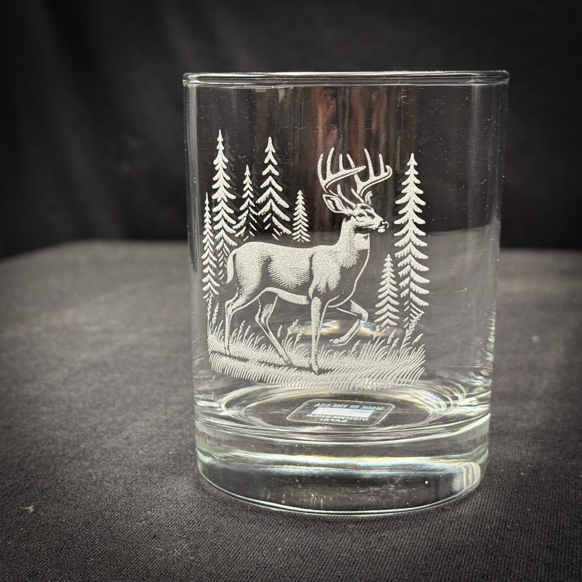 Adirondack Etching LLC - Wholesale Cocktail/Liquor Glass - Deer in a Forest 14 oz Double Old Fashioned6
