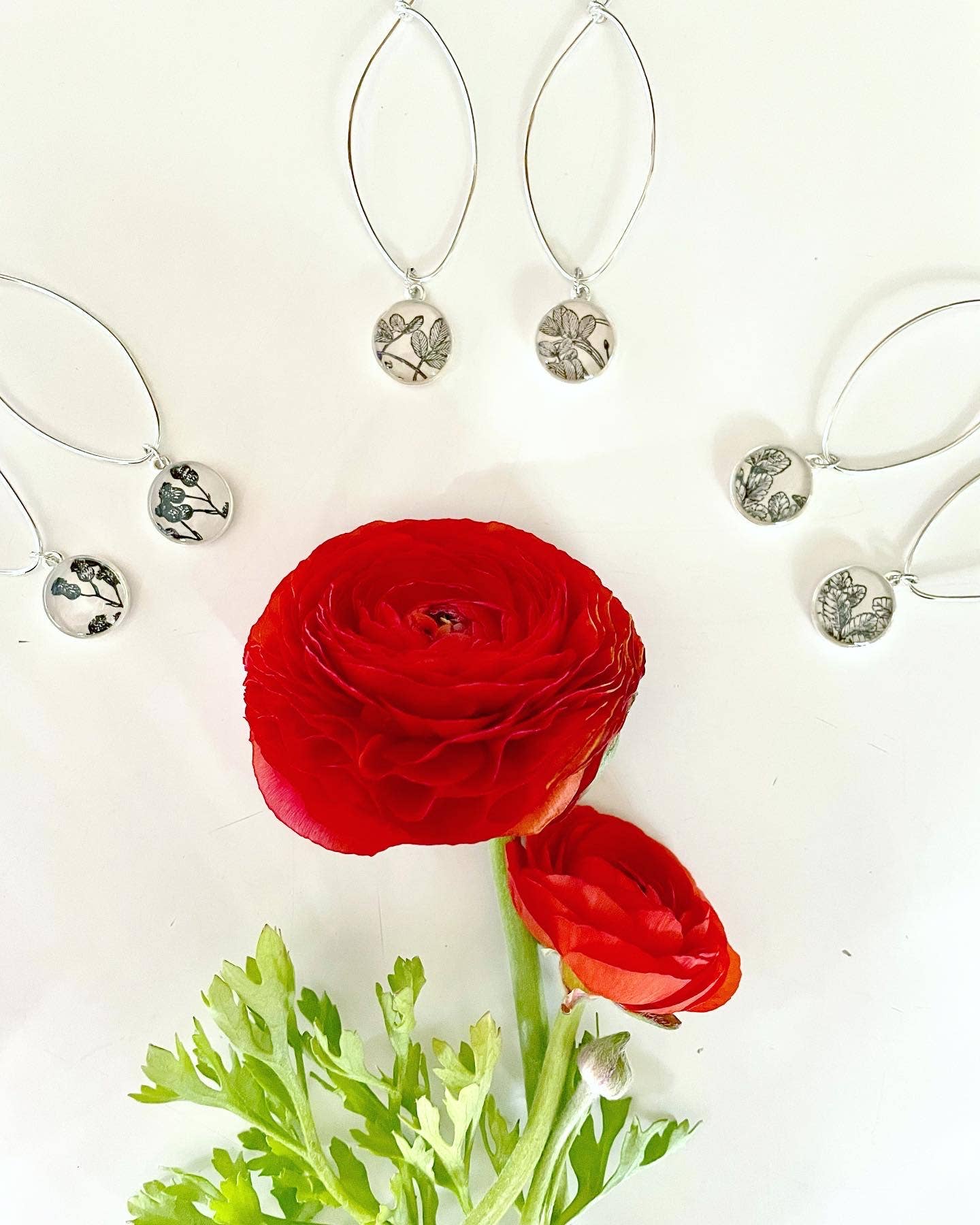 joeyfivecents - Wholesale Dangle Earrings - Silver Navette Drop Earrings - b&w botanicals , garden4