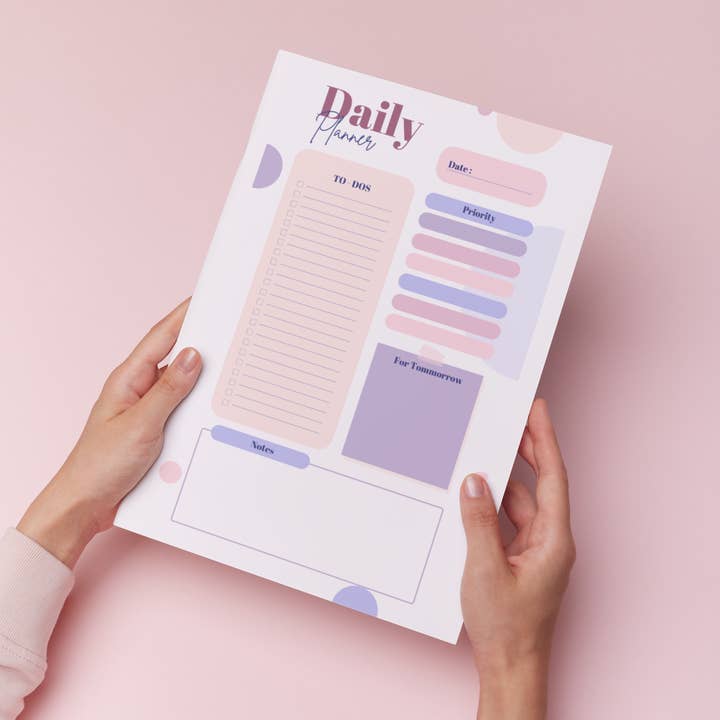 8X5 Daily Planner purple dots for work, home office, school for wholesale by Missh Shop