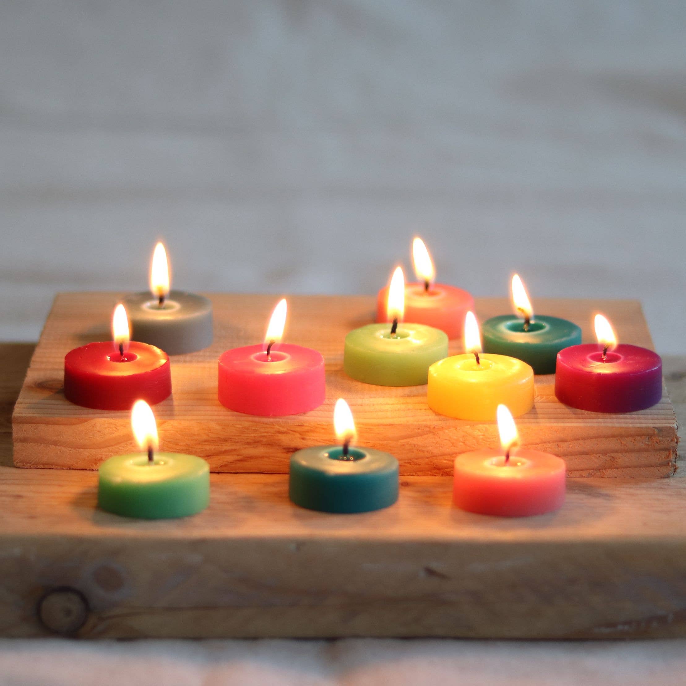 Five Bees Yard – wholesale Tea light candles – Colourful Set of Eco Friendly Candles | Handmade Gift2