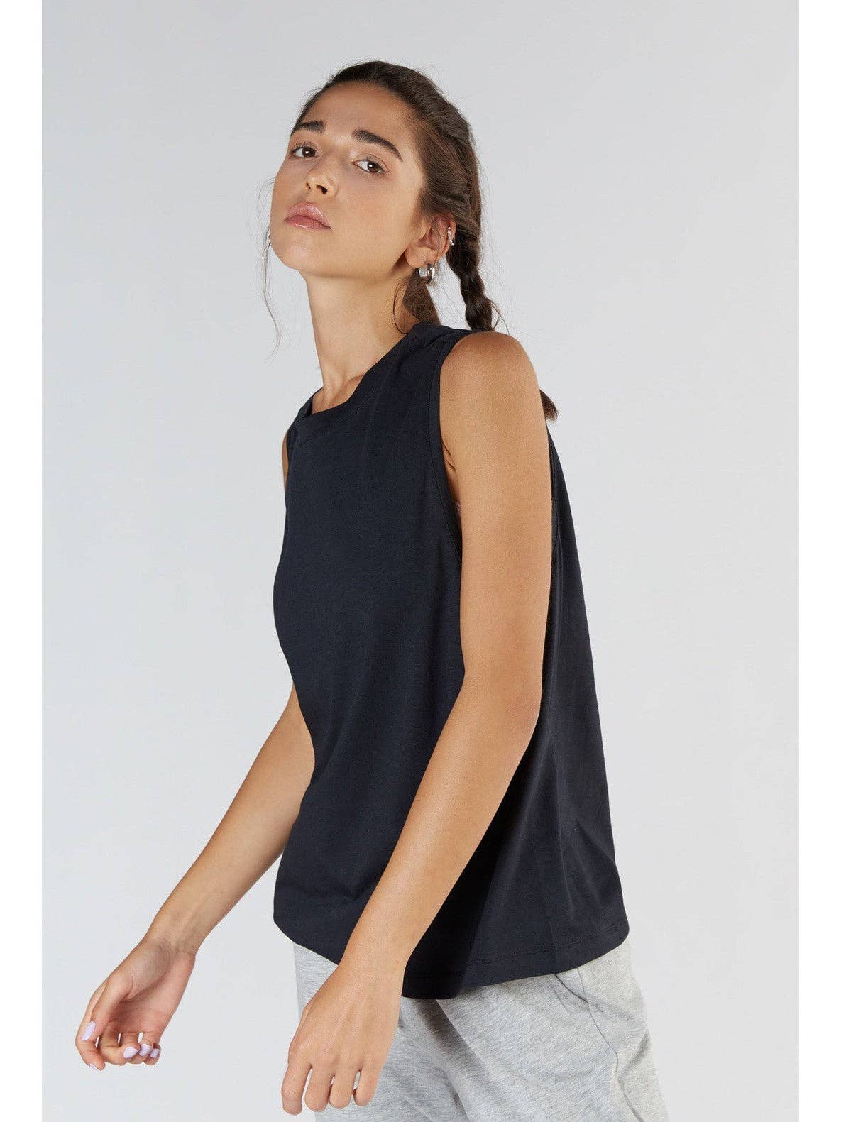 Leela Cotton – wholesale Sportöverdel – Dam – Leela Cotton T1211 Tencel™ Active löst sittande damtopp1