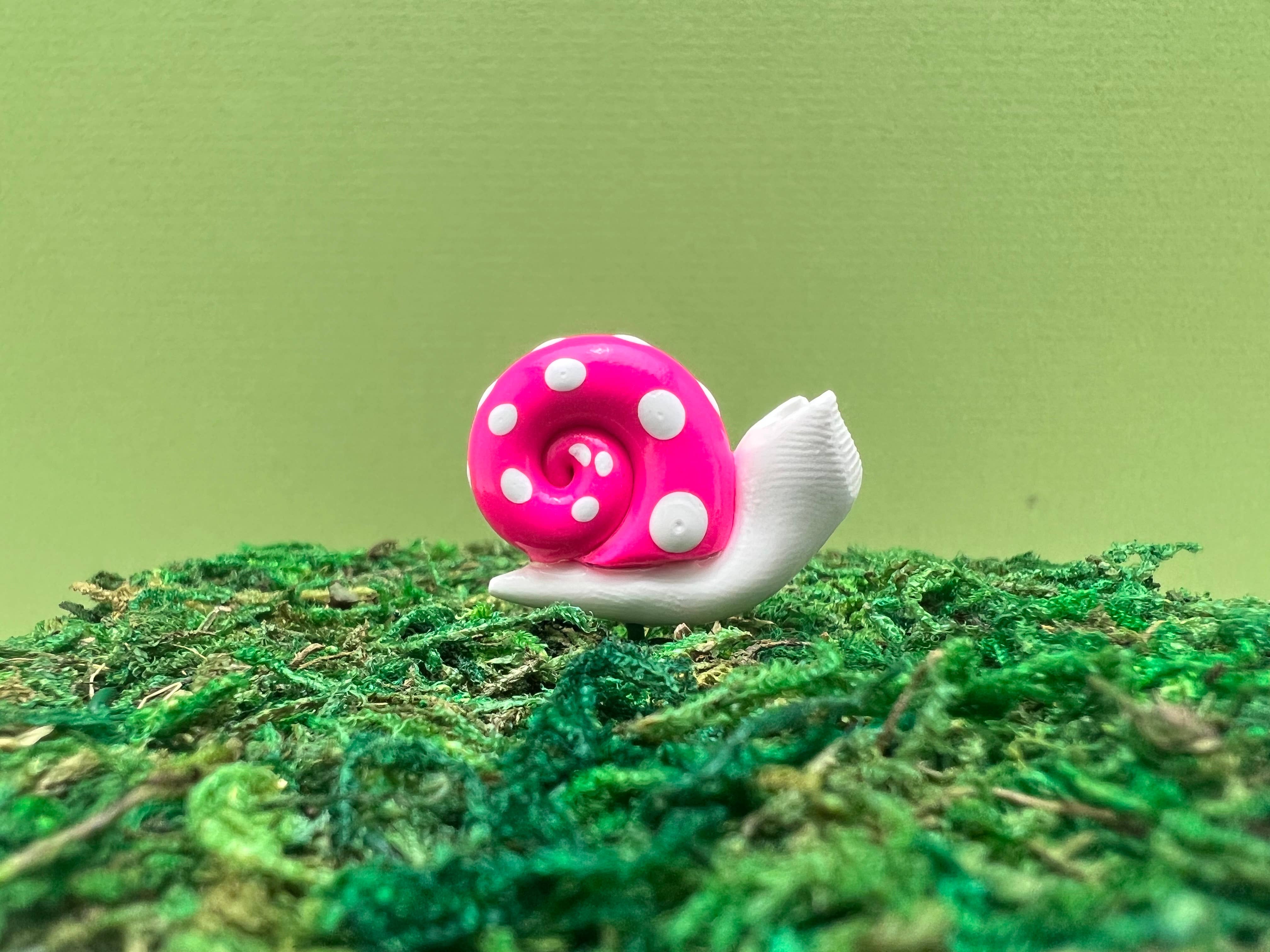 Mystical Woodlands - Wholesale Garden/Lawn Stake - Fairy Garden Miniature Snail Plant Pick6