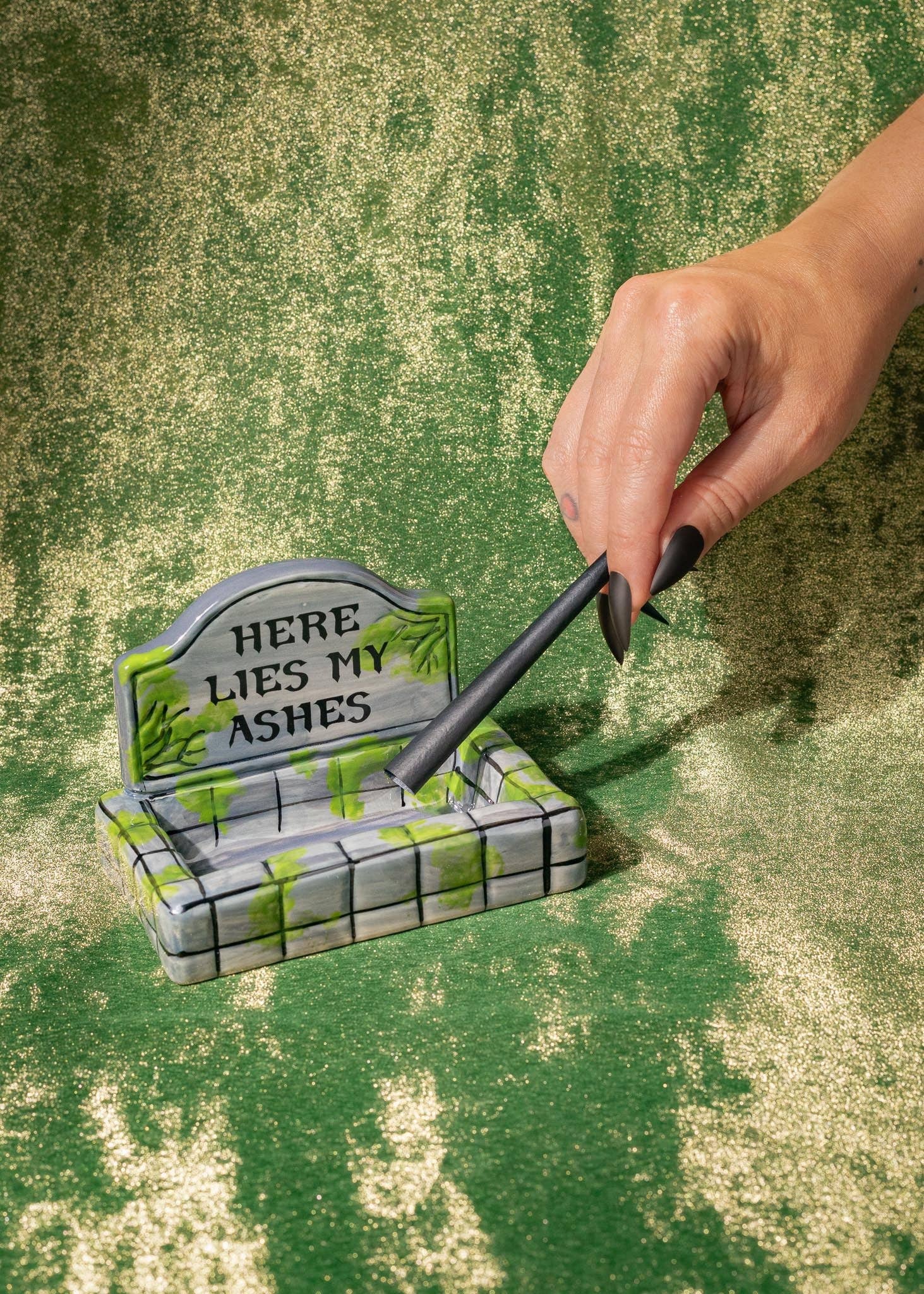 Canna Style - Wholesale Ashtray - TOMBSTONE ASHTRAY1