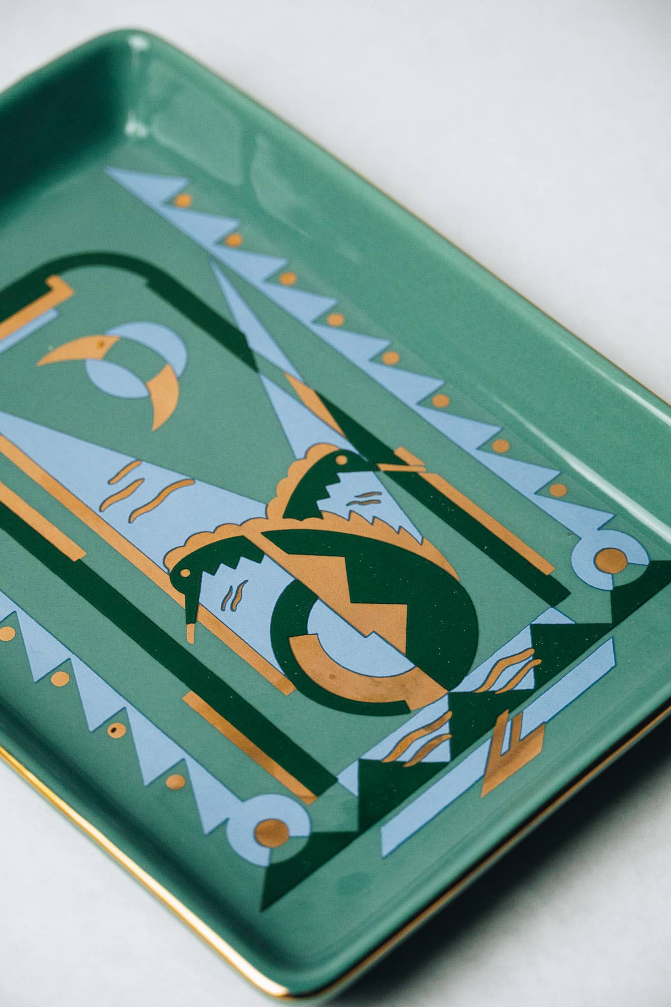 Spitfire Girl - Vendita all'ingrosso Vassoi decorativi - Vassoio in ceramica con motivo Art Deco e cavalluccio marino4