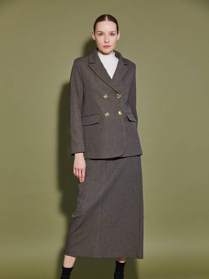 Recht gesneden blazer met dubbele gouden knopen en zakken voor wholesale door ELLI WHITE