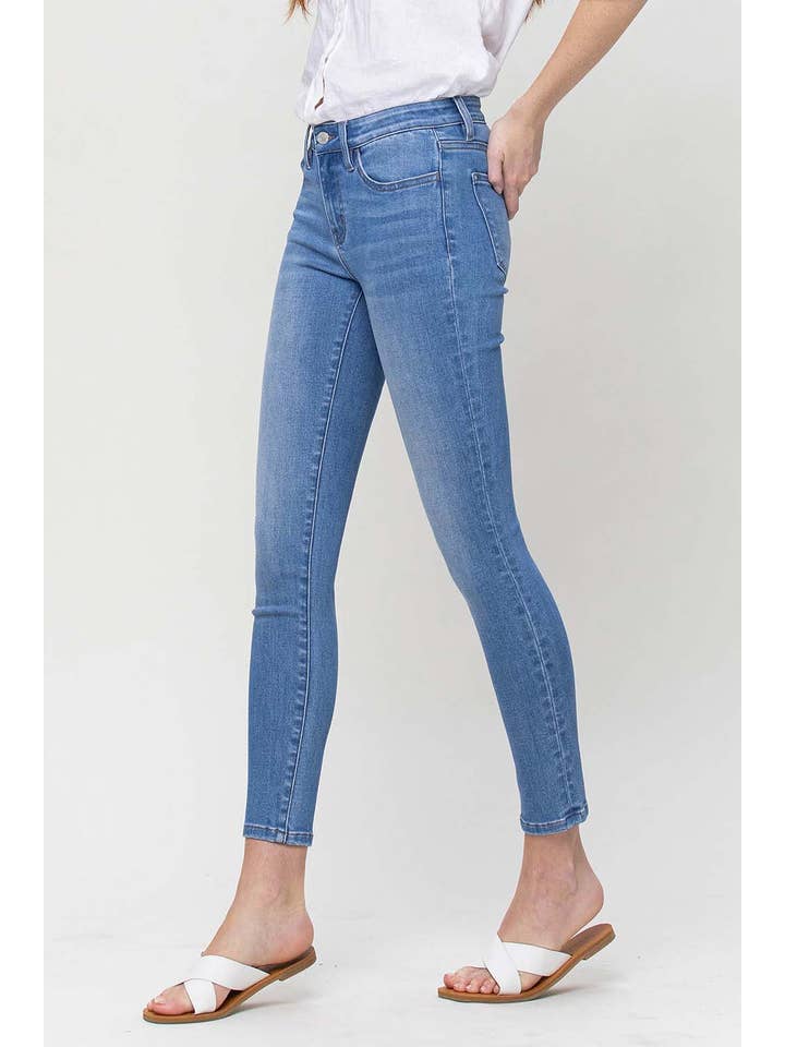 LIGHT WASH MID RISE ANKLE SKINNY JEANS V2423L for wholesale on Faire