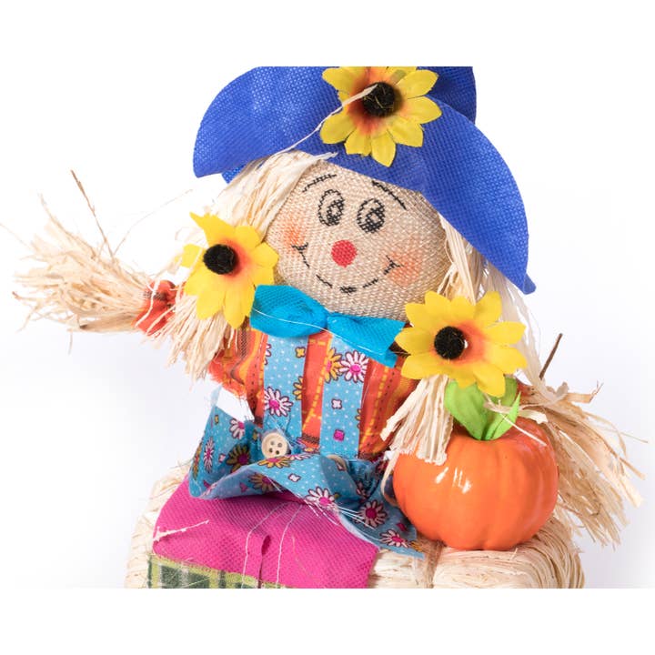 Quickway Imports - Wholesale Outdoor Ornament/Decor - Gardenised 12 Inch Sitting on Straw and Hay Bales Multicolor