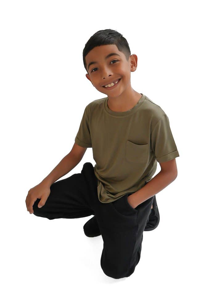 Remi + Rae Co. - Wholesale T-Shirt - Kids - BAMBOO POCKET TEE - PINE10