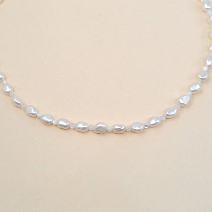 Leena Collier für den Großhandel von May Martin