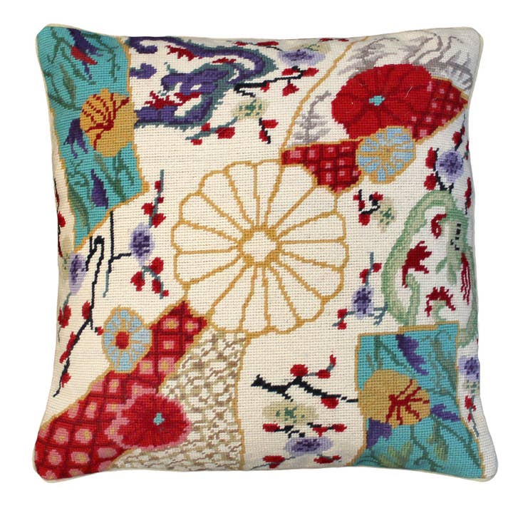 Coussin en tapisserie Dragon Imari 45 cm x 45 cm pour la vente par Michaelian Home/India Overseas Traders, Inc.