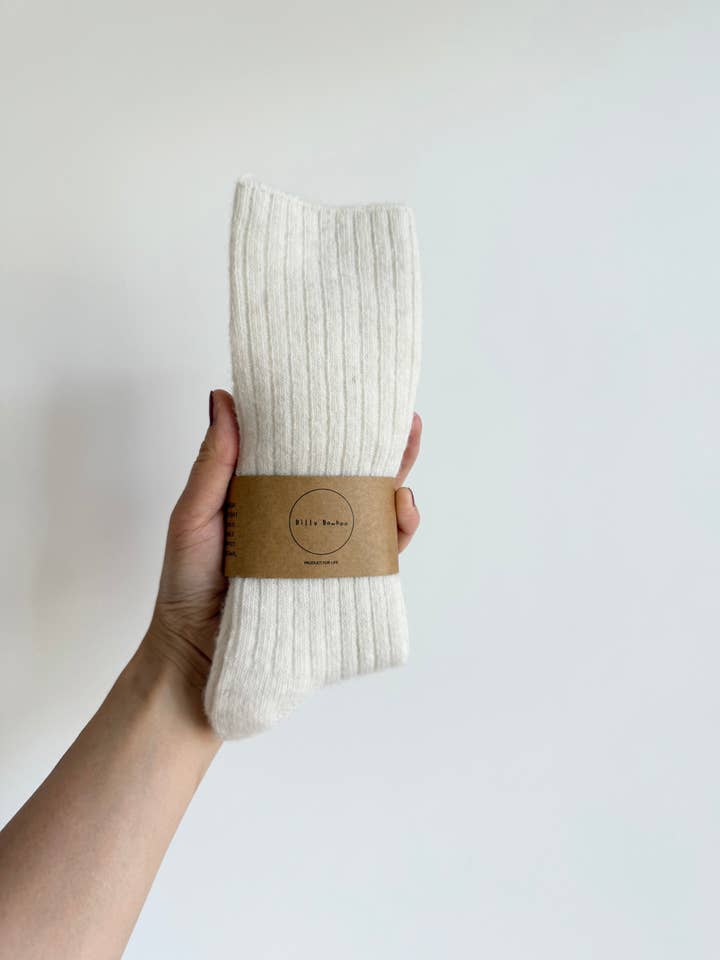 Billy Bamboo - Wholesale Socks - Women's - ICELAND WOOL HIGH SOCKS